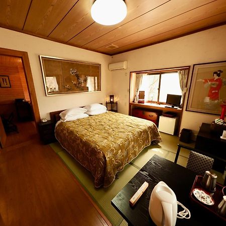 Gableview Forest Inn ゲーブルビュー Nikko Exteriör bild